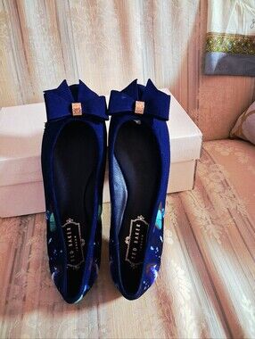 Ted Baker Navy Bow Ballet Flats with Blue Butterfly Accent Size 6.5